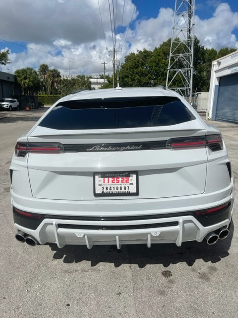 Lamborghini Urus (widebody kit)