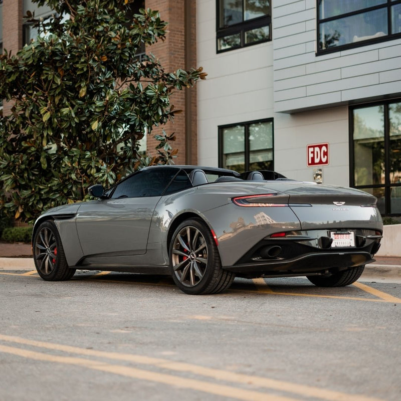 Aston Martin DB11