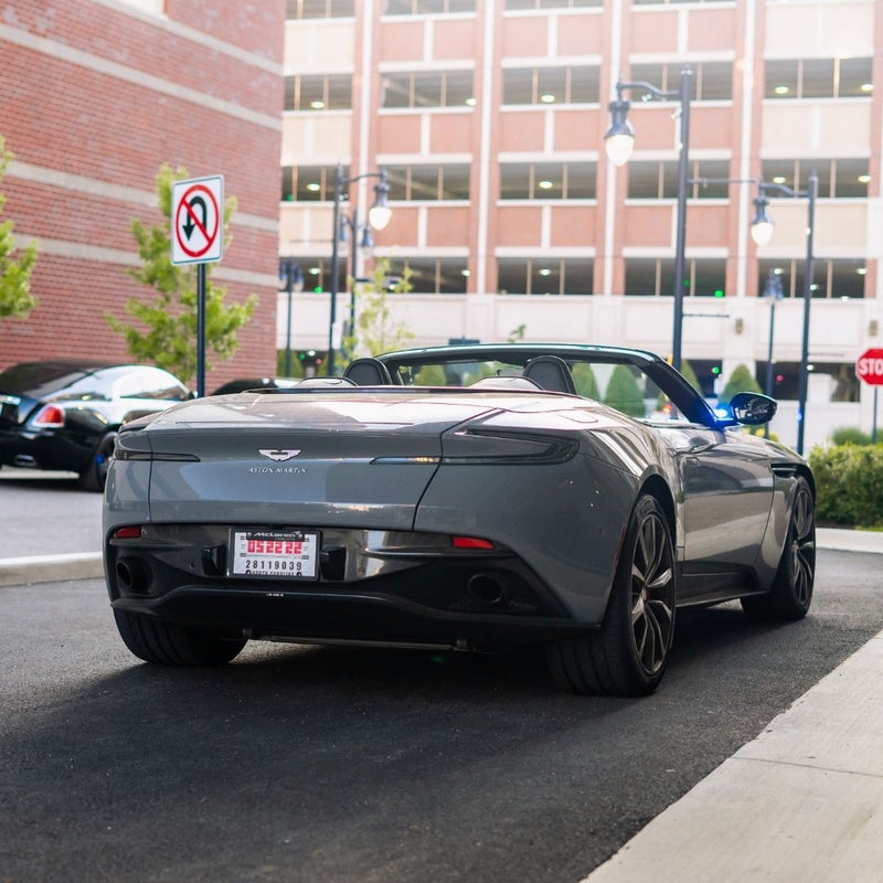 Aston Martin DB11